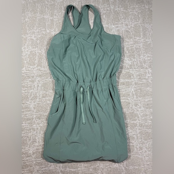 Patagonia Dresses & Skirts - Patagonia Women’s Fleetwith Dress Sleeveless Active Size Small